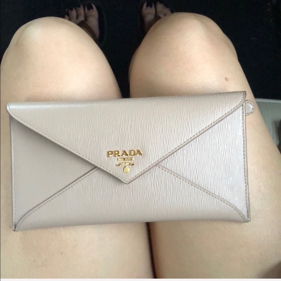 Prada Envelope Clutch/Wallet - Picture 1 of 6